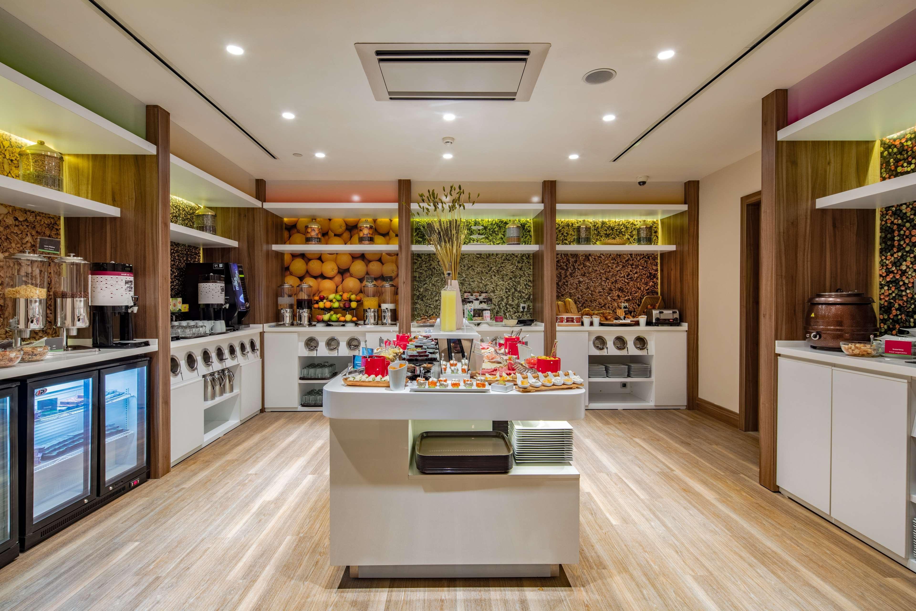 Hampton By Hilton Kahramanmaras Hotel Ngoại thất bức ảnh